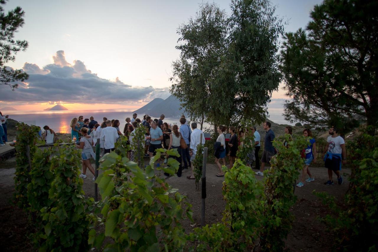 Tenuta Di Castellaro Winery & Resort Lipari  Exteriör bild